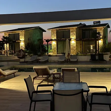 Βίλα Sunshine Villa: Getaway In Kallithea *