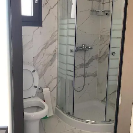 Sunshine Villa: Getaway In Kallithea